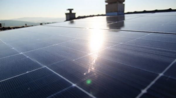 Guide pratique pour générer de l'électricité avec des panneaux solaires